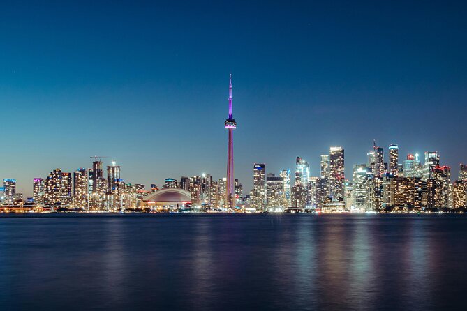 1-Hour Toronto Harbour Tour with Live Narration - Live narration that keeps the hour moving