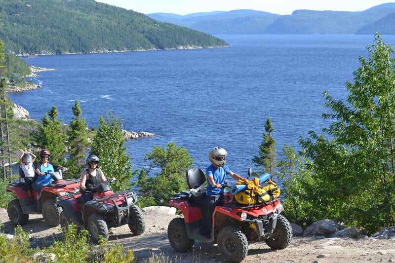 15 min. Tadoussac : Guided ATV tour excursion - Meeting the guide and learning the quad