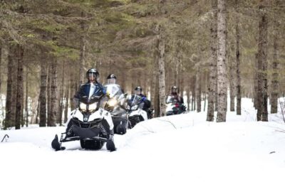15 min. Tadoussac: Snowmobile Expedition in Saguenay Fjord