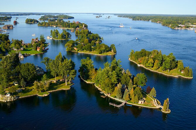3-Hour 1000 Islands Cruise from Gananoque with views of Boldt Castle - What the audio commentary adds