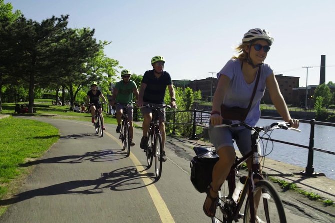 3 Hour Montreal City Bike Tour with Wine or Beer (AM & PM) - Mount Royal Park and the hills you should expect