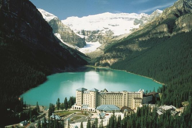5-Day Canadian Rockies: 1 Night Fairmont Banff Springs - Day 5: Lake Louise, Moraine Lake, and Yoho National Park