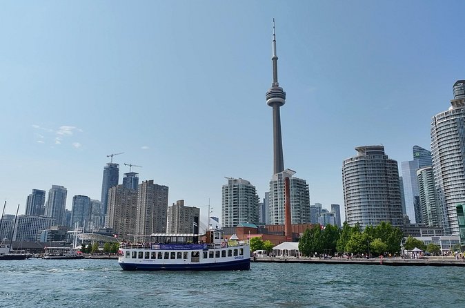 60-Minute Toronto Sightseeing Harbour Tour - What $25.48 buys you