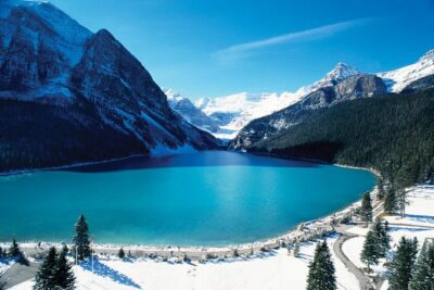 Airport Shuttle: Lake Louise <---> Calgary