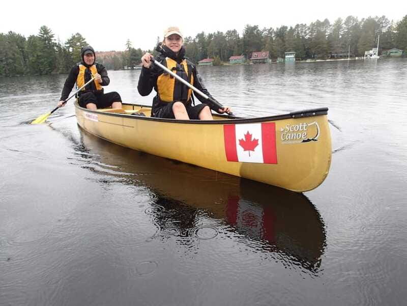 Algonquin Park: Guided Canoe Day Tour - Cliff jumping with a choice of height