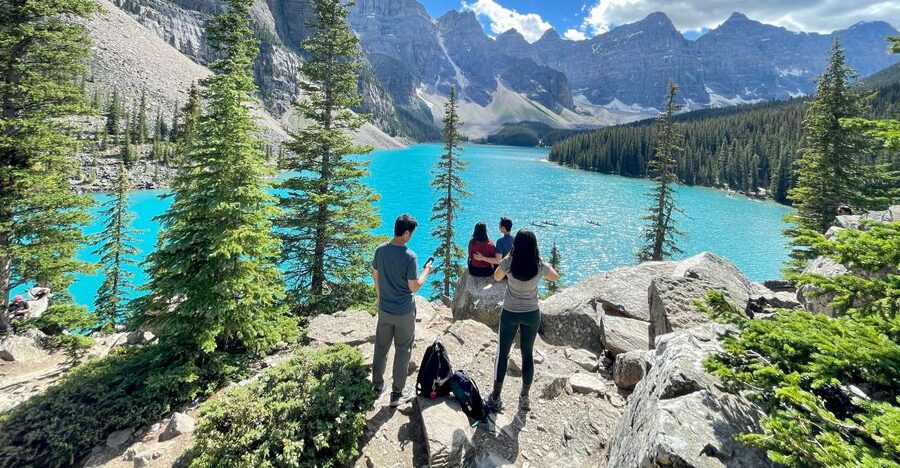 All-Inclusive Private Banff Tour with Hotel Transfer - The Banff Gondola, with tickets outside the tour price