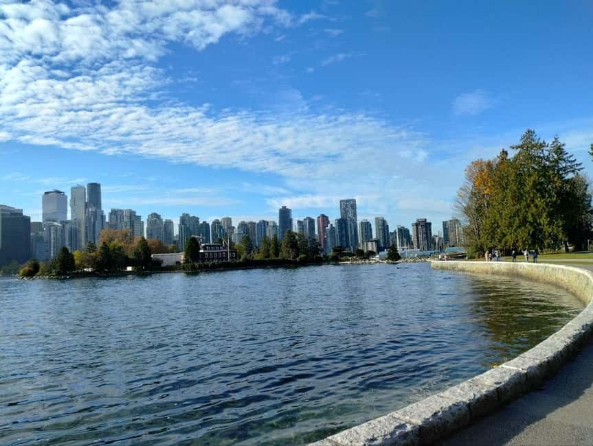 Aquarium & StanleyPark+20 Gem Spots+City/Vip Car+Small Group - Prospect Point and the many faces of Lions Gate Bridge