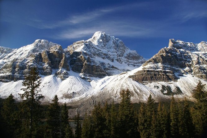 Athabasca Glacier Snow Trip from Banff - The morning ride along the Icefields Parkway