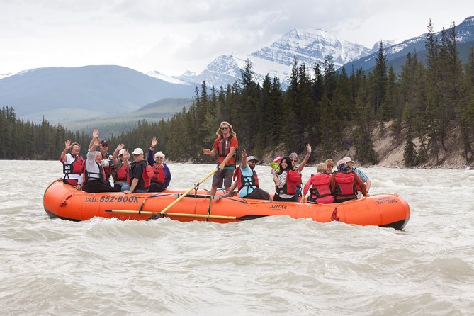 Athabasca River Easy Scenic Raft Trip - Wildlife and scenery on the water