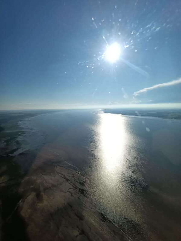 Attitude-Helicopter: Helicopter tour of Quebec City - What the flight feels like in practice