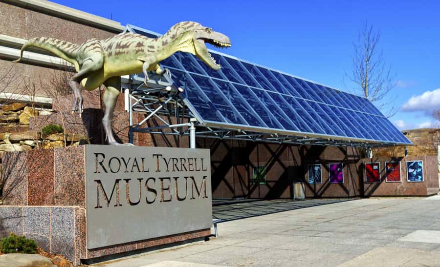 Badlands Tour: Drumheller with Museum, Hoodoos & Coal Mine - Key Things To Know Before You Book