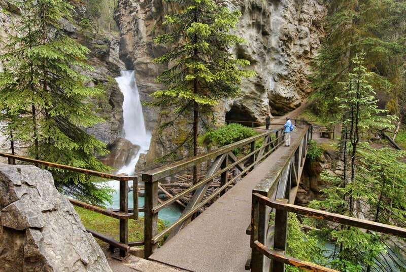 Banff: 4-Hour E-Bike and Walking Tour in Johnston Canyon - Who will get the most from this experience
