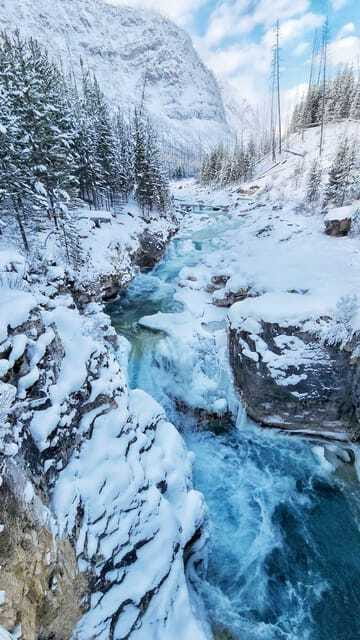 Banff & Canmore: Lake Louise & Marble Canyon - How Josh shapes the day