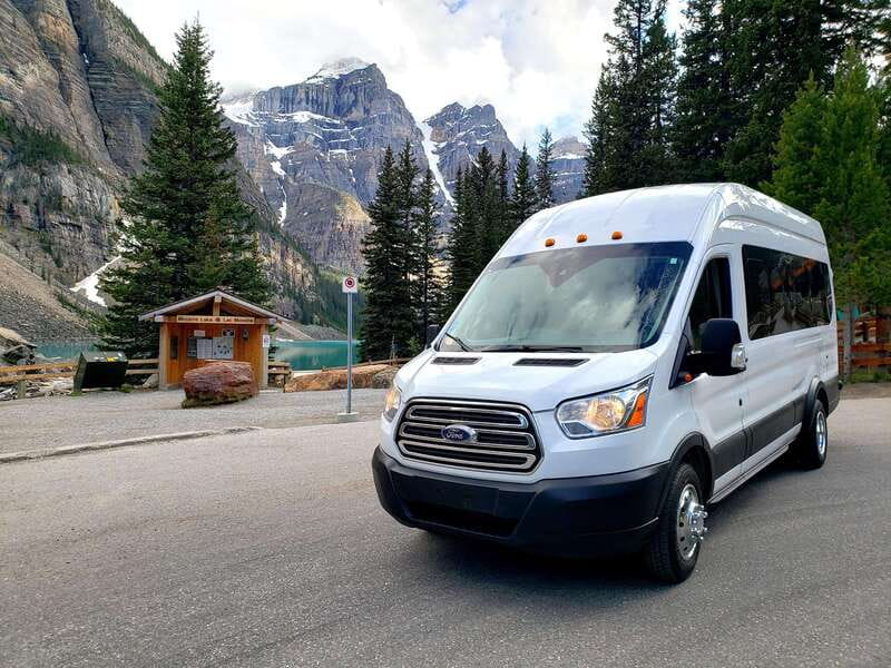 Banff/Canmore Moraine Lake & Lake Louise-Hike/Canoe/Sightsee - What guides add to a self-guided day