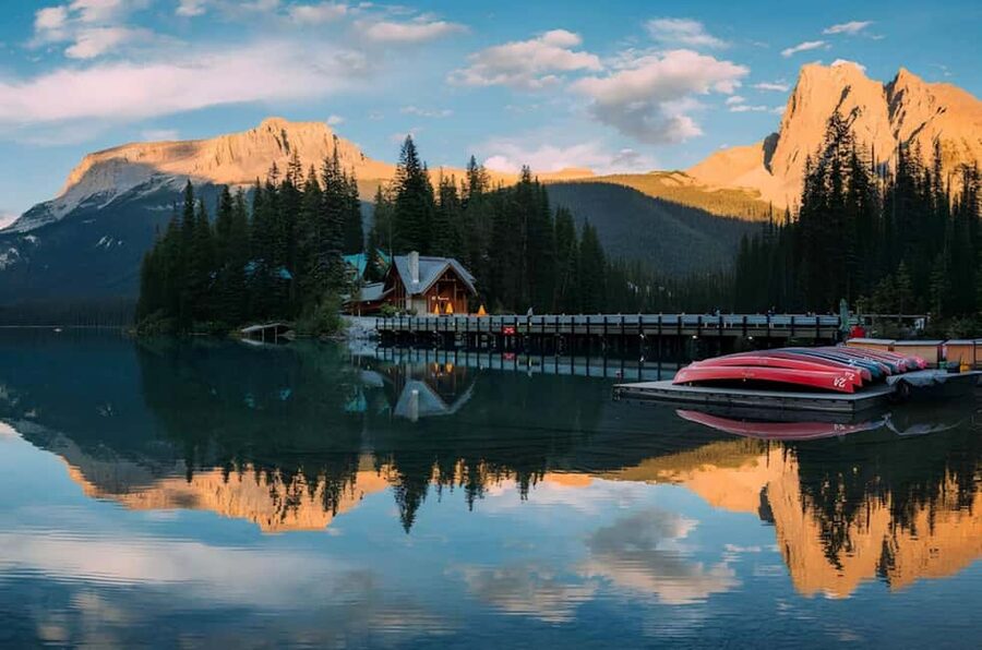 Banff: Emerald Lake, Wapta Falls & Takakkaw Falls Day Trip - Why this Yoho day trip works well