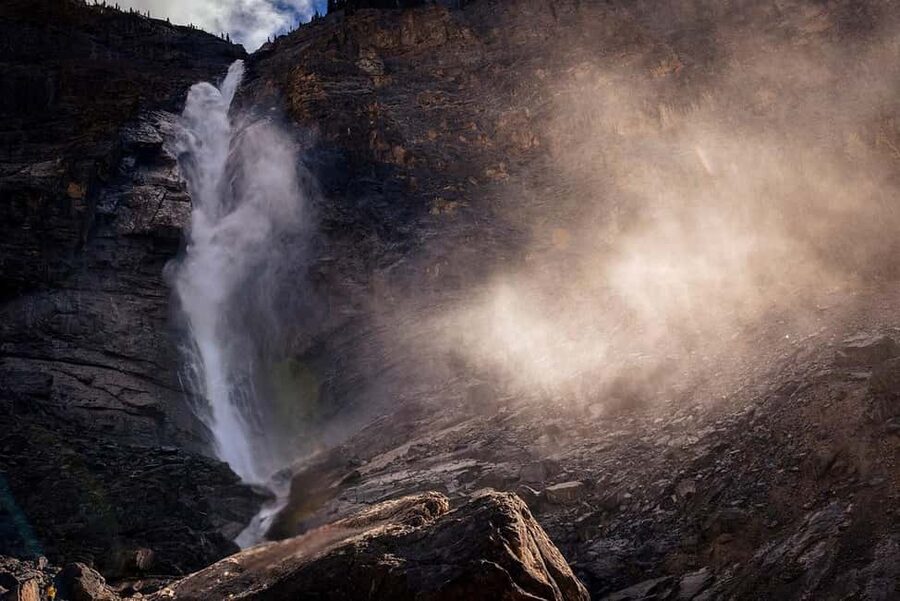 Banff: Emerald Lake, Wapta Falls & Takakkaw Falls Day Trip - Takakkaw Falls delivers the big finish