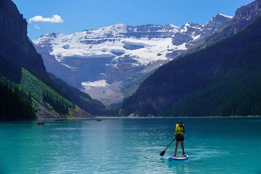 Banff: Emerald Lake, Wapta Falls & Takakkaw Falls Day Trip - Summer, winter, and changing weather