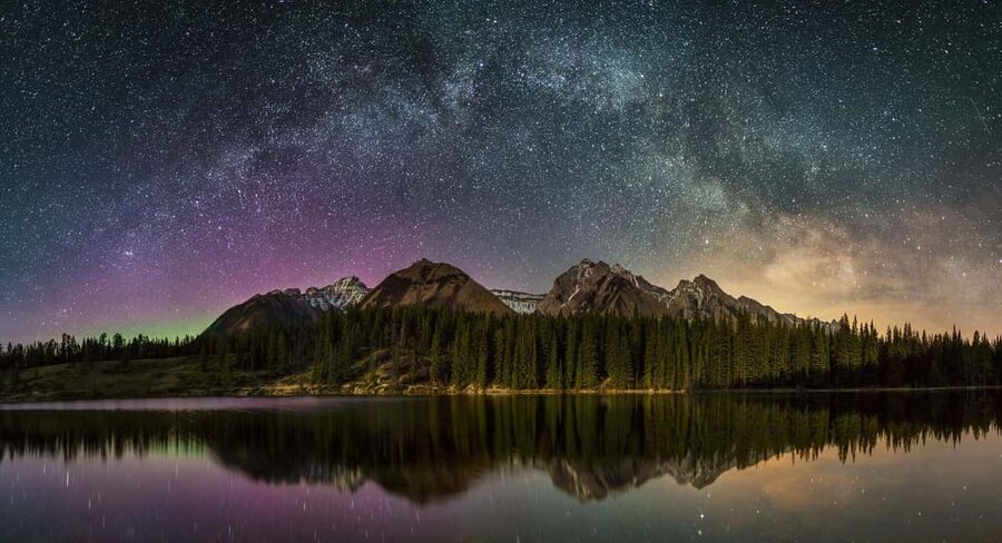 Banff: Guided Sunset and Stargazing Tour - From Cave and Basin to the first stars