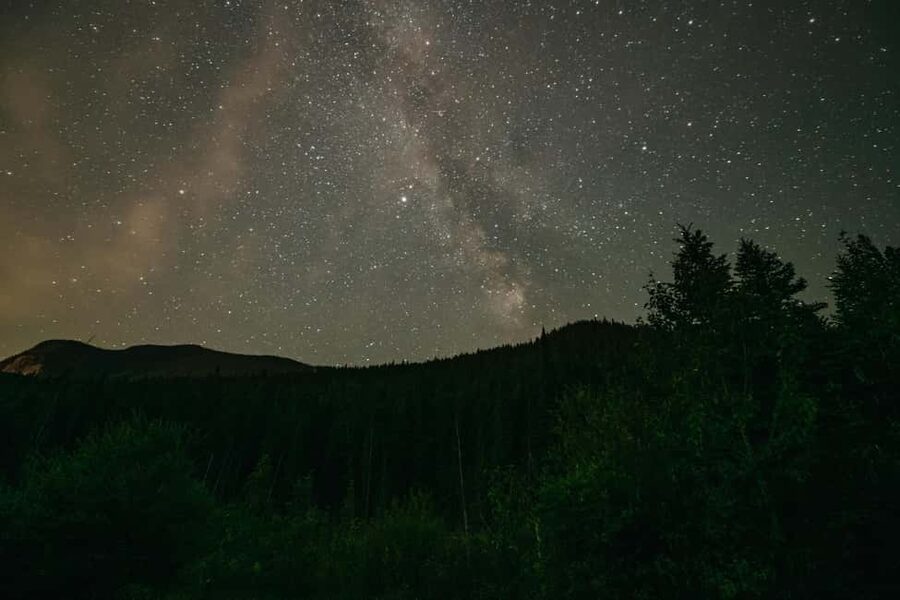 Banff: Guided Sunset and Stargazing Tour - Headlamps, wildlife, and the feel of night