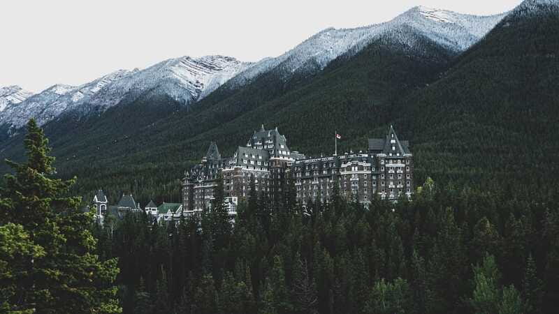 Banff: In-Depth Banff Area & Canyon Day Tour - The vehicle, timing, and physical demands