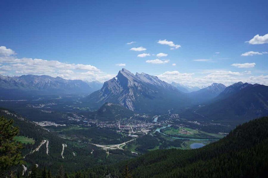 Banff: Lake Louise,Emerald & Johnston Canyon+5More - Johnston Canyon is the day’s main walk