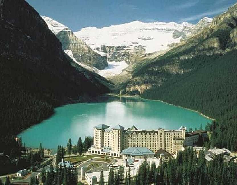 Banff:Lake Louise & Moraine Lake 1/2 Day Tour Canoe/Sightsee - Ninety minutes beside Lake Louise
