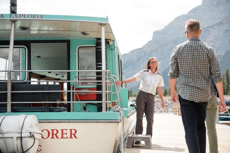 Banff: Lake Minnewanka Cruise - How much scenery do you see?