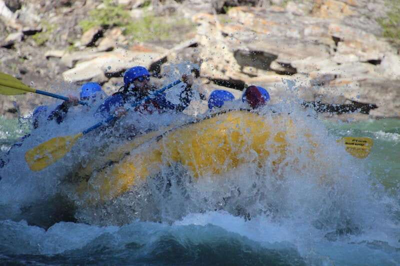 Banff: Morning Whitewater Rafting Tour in Horseshoe Canyon - The whitewater section: class 3 and 4 rapids