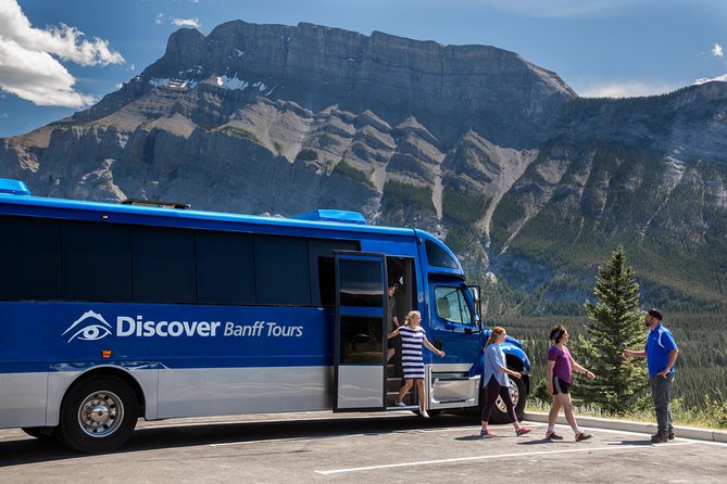 Banff National Park Tour with Lake Louise and Moraine Lake - What to bring and how to use the stops