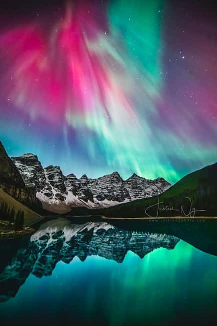 Banff OR Moraine Lake: Night Tour with possible Stargazing - Choosing between Banff and Moraine Lake