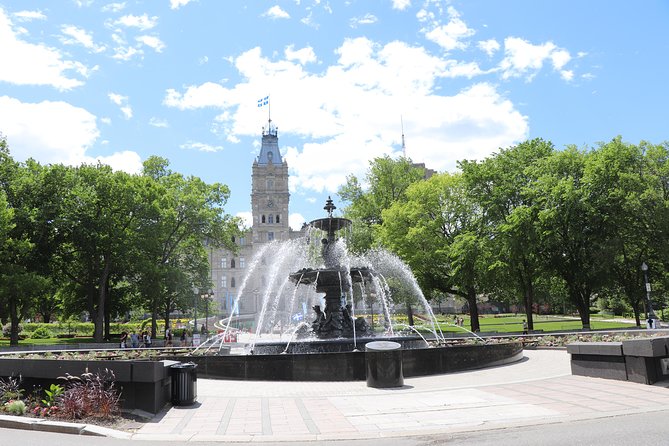 Best of Quebec City: Panoramic Bus Tour with Local Guide - Château Frontenac, Place d’Armes, and the city walls