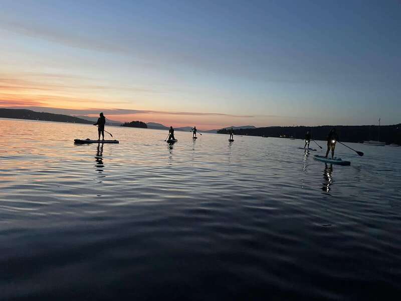 Brentwood Bay: Bioluminescence Tour - Sunset across the bay
