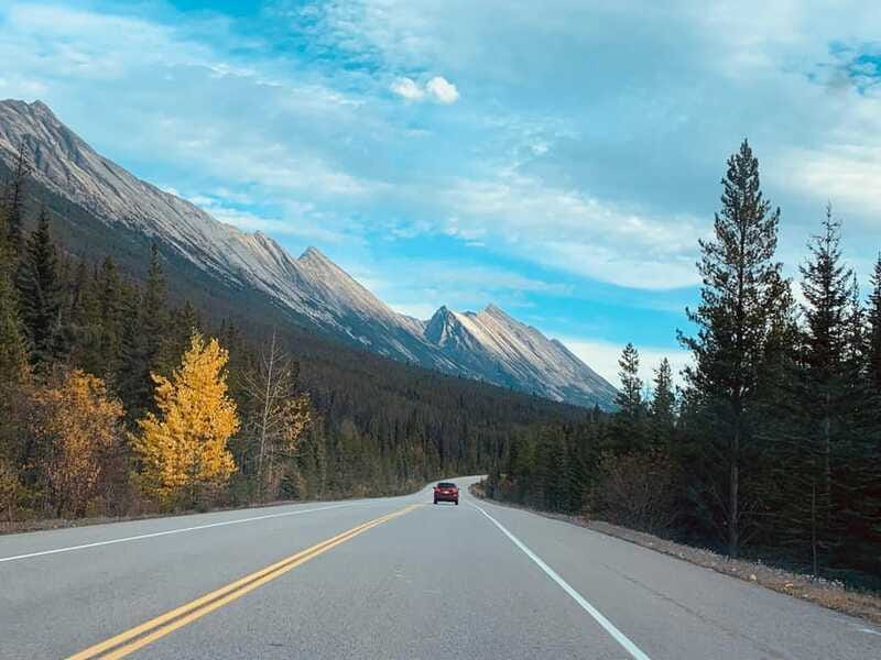 Calgary: 3-Day Lake Louise, Moraine, Emerald, Yoho, Icefield - FAQ