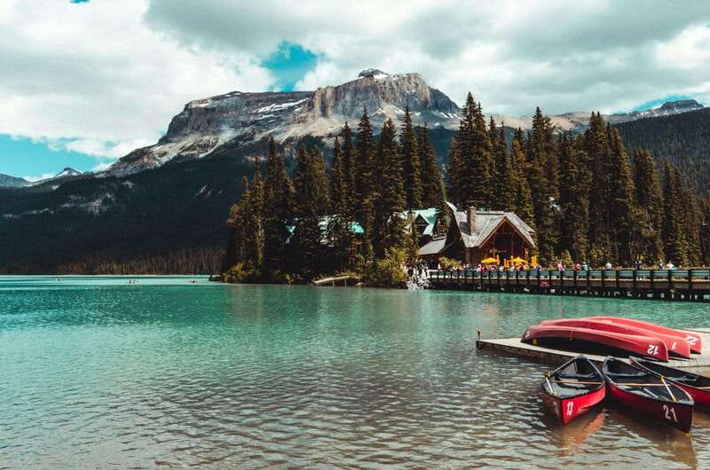 Calgary: 3-Day Lake Louise, Moraine, Emerald, Yoho, Icefield - Should you book this Banff and Jasper tour?