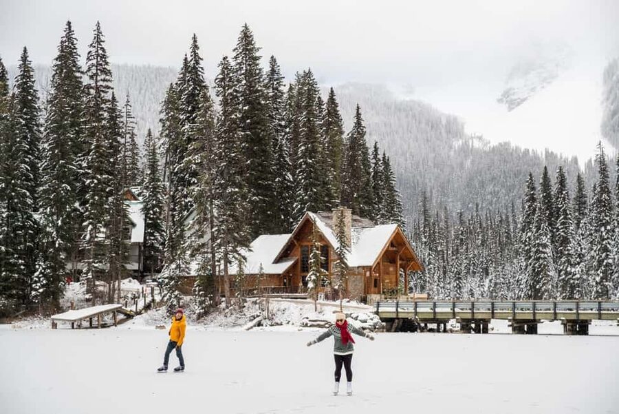 Calgary: Banff Top Lakes Tour with Banff Town Visit - Lake Minnewanka adds scale and local meaning