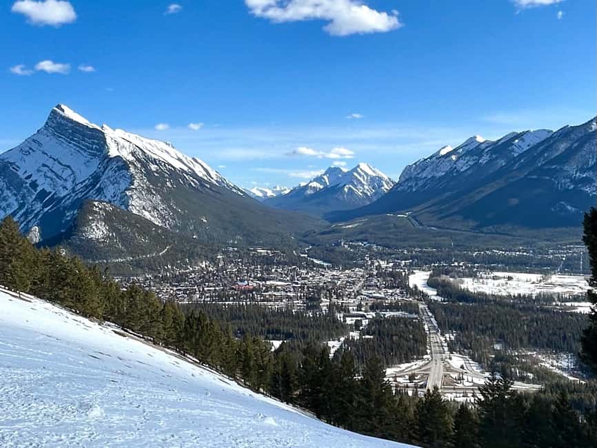 Calgary/Canmore/Banff: BEST of BANFF with LAKES Group Tour - One hour in Banff town