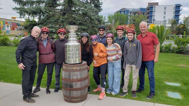 Calgary: City Bike Tour, Highlights and Bow River - Following the Bow River for 15 minutes
