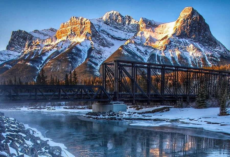 Calgary: Radium Hot Springs & Marble Canyon Day Trip - Hotel pickup and the long route west