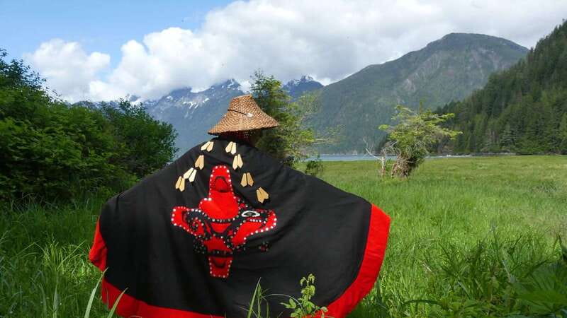 Campbell River: Grizzly Bear-Watching Tour with Lunch - Choosing the best month for bear watching