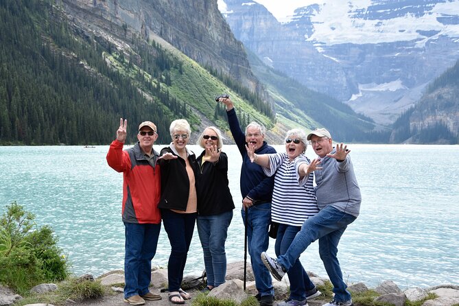Canadian Rocky Mountains & Banff 5-Day Premium Tour - What the coach, group size, and pacing mean