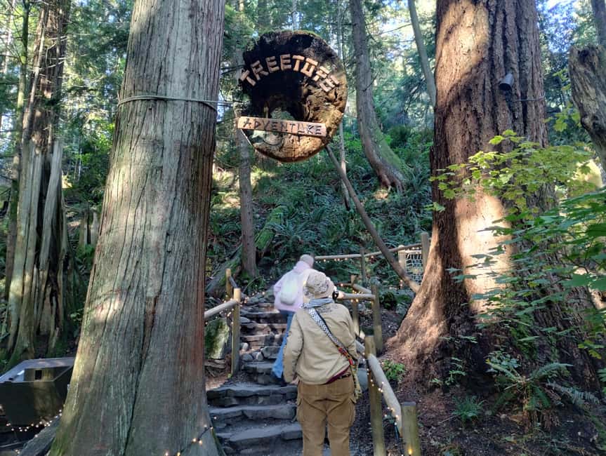 Capilano Suspension Br+Lake+Dam+Hachery/4in1/CAR/Small GROUP - Capilano Lake and the Cleveland Dam viewpoint