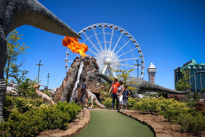Clifton Hill Fun Pass: Top 6 Attractions - Choose your miniature golf setting