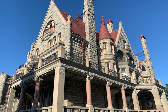 COMBO Victoria City Tour & Butchart Gardens & Entry Tix - Walking, children, food, and storage limits