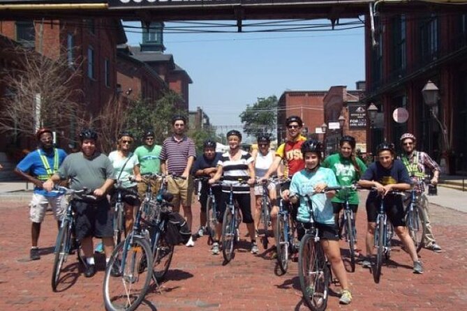 Downtown Toronto Bike Tour - Along the waterfront to Sugar Beach