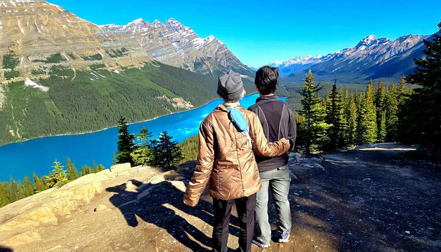 Explore 9 Iconic Banff Spots in 1 Epic Day!(Pax 12/Group) - The guides make a major difference