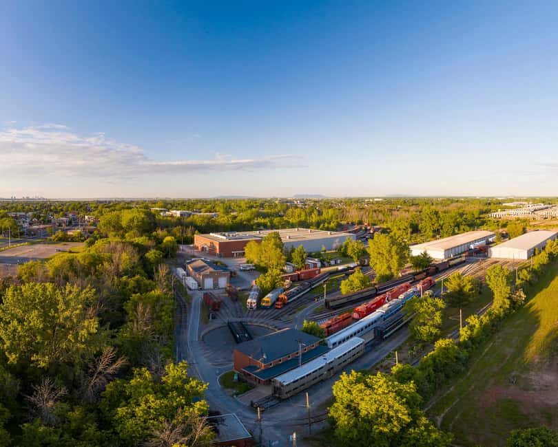 Exporail, the Canadian Railway Museum - Start with the tunnel and its 400 artifacts