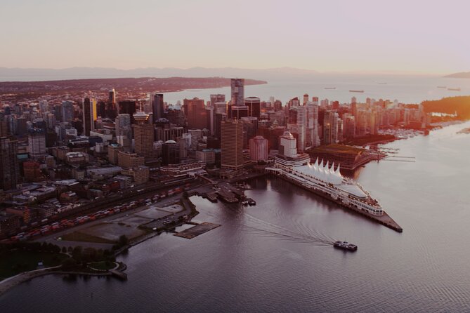 Flyover in Vancouver - What makes the motion and effects work