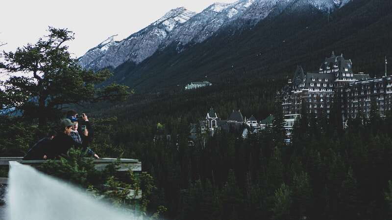 From Banff: Banff Wildlife & Scenic Highlights Premium Tour - Who gets the best value from this tour?
