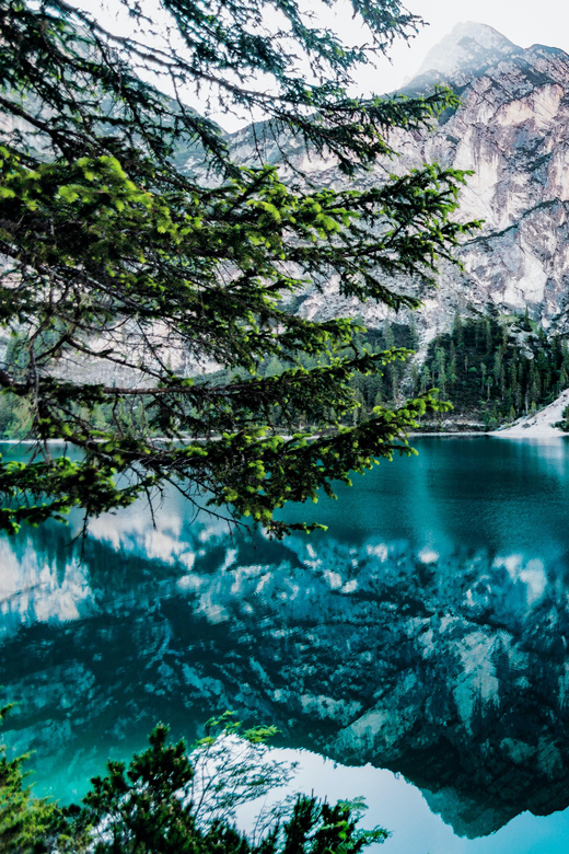 From Banff/Canmore: Moraine Lake, Lake Louise 1.5 hrs Each - How the 1.5-hour schedule feels in practice