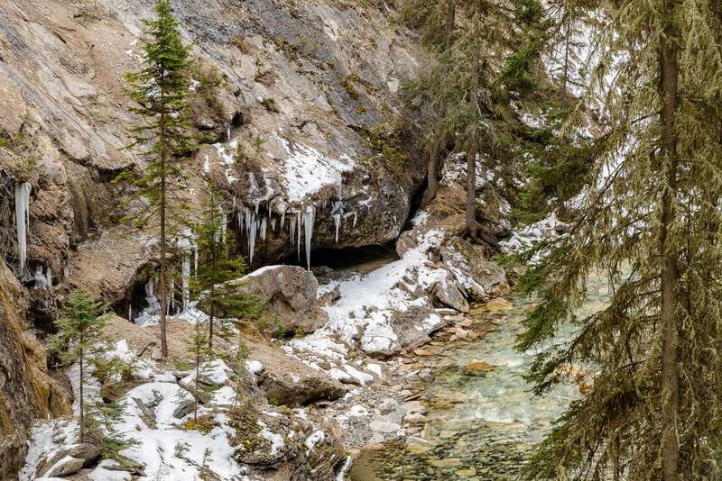 From Banff: Johnston Canyon Guided Icewalk - Why Johnston Canyon works so well in winter